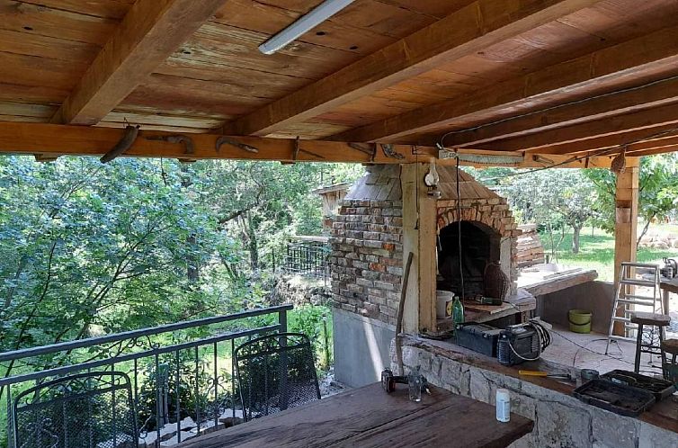 Vakantiehuis Wunderschönes Ferienhaus in Grižane mit Priva