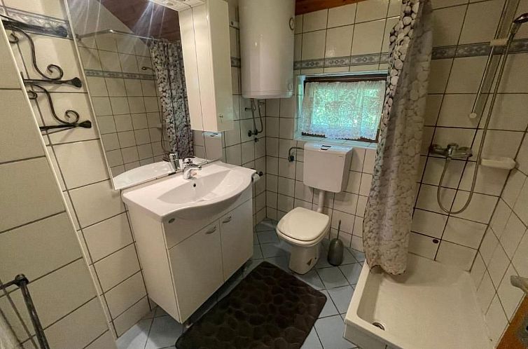 Vakantiehuis Wunderschönes Ferienhaus in Grižane mit Priva