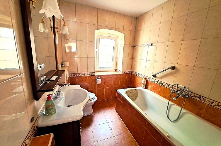 Vakantiehuis Geräumige Villa mit drei Schlafzimmern und ein