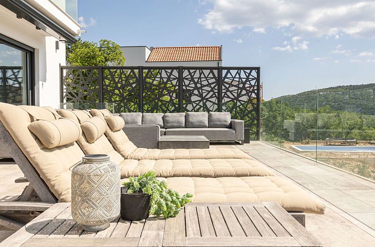 Vakantiehuis Designferienhaus mit Hot Tub
