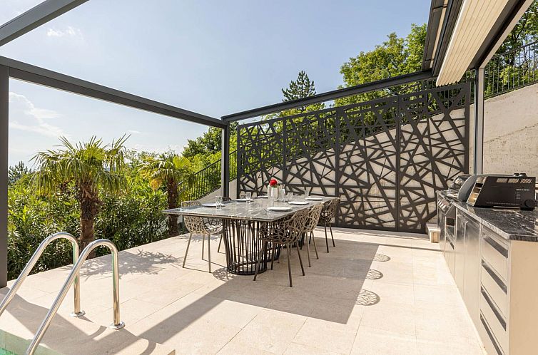 Vakantiehuis Designferienhaus mit Hot Tub