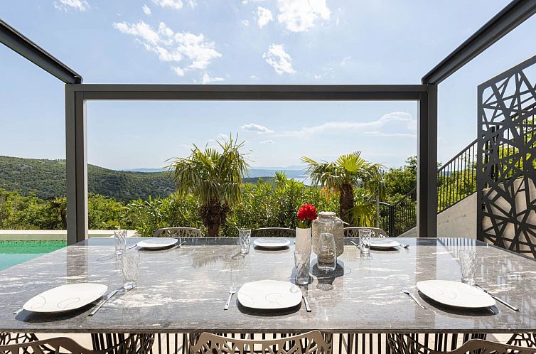 Vakantiehuis Designferienhaus mit Hot Tub