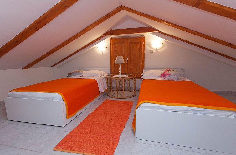 Vakantiehuis VILLA BARETIC / HR-10102-01