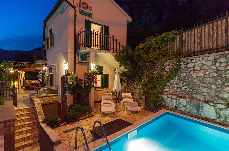 Vakantiehuis VILLA BARETIC / HR-10102-01