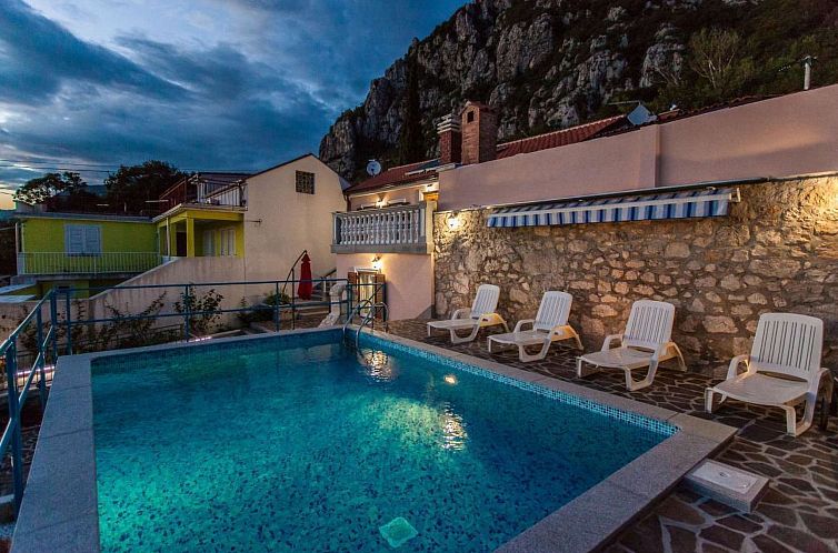 Vakantiehuis Poolhouse Wowox / HR-08740-01