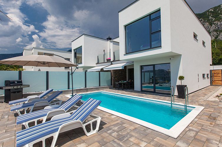 Vakantiehuis VILLAS DE SHERY 1 / HR-09045-01
