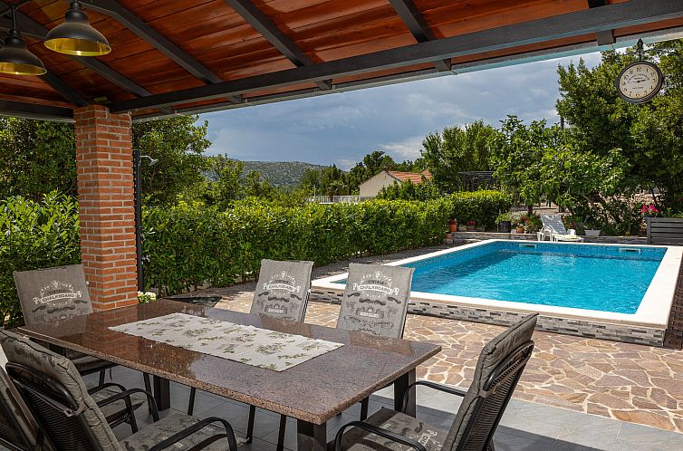 Vakantiehuis Kuca za odmor Iva / HR-11153-01