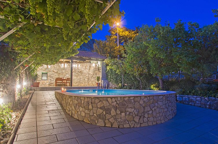 Vakantiehuis Kruzic kuca / HR-09573-01