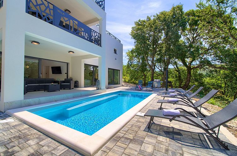 Unterkunft 1048328 - Ferienhaus Kvarner - Vakantiehuis "Villa Modruna" mit privatem Pool