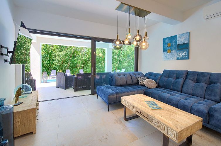 Vakantiehuis "Villa Modruna" mit privatem Pool