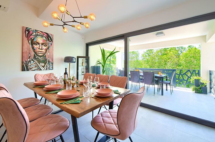 Vakantiehuis "Villa Modruna" mit privatem Pool