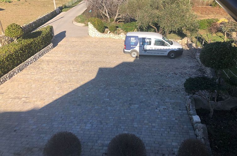 Appartement Erdgeschosswohnung mit Terrasse für sechs Perso