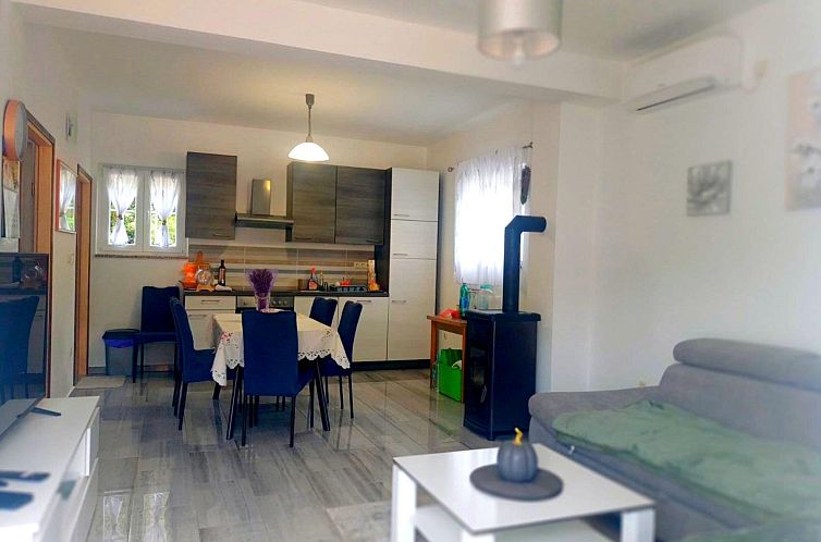 Vakantiehuis "Waldhaus" in der Nähe des Strandes