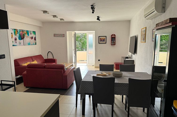 Appartement Geräumige Ferienwohnung mit Meerblick