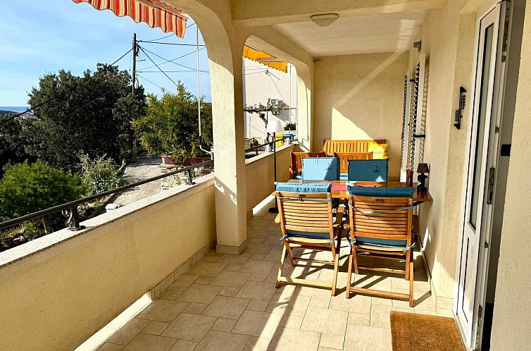 Appartement im 2. Stock mit Meerblick