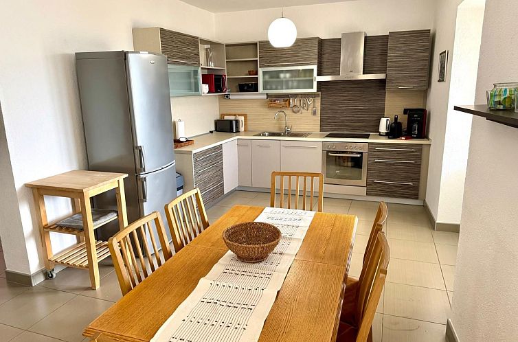 Appartement im 2. Stock mit Meerblick