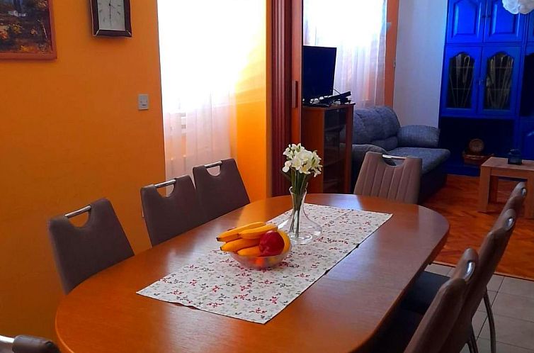 Appartement Wohnung in Kampor mit gemauertem Grill