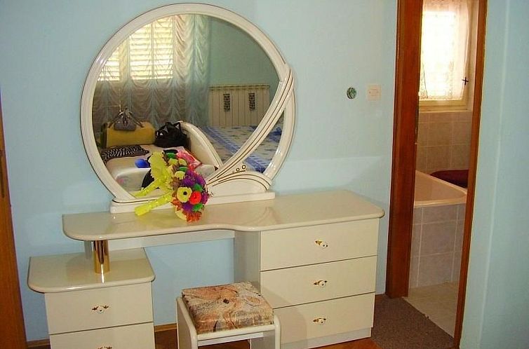 Appartement Wohnung in Kampor mit gemauertem Grill