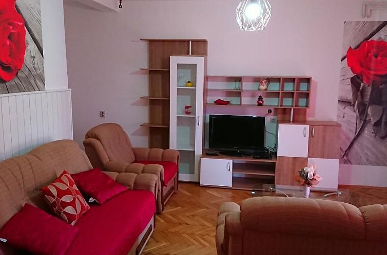 Appartement in Kampor mit Privatparkplatz