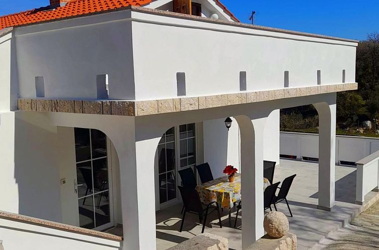 Unterkunft 1048529 - Ferienhaus Kvarner - Vakantiehuis in Kampor mit Privatparkplatz