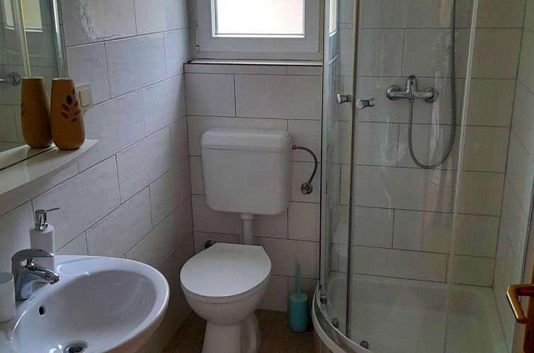 Vakantiehuis in Kampor mit Privatparkplatz