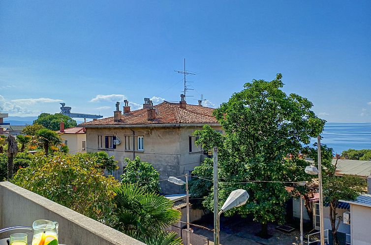Guest house 1048806 - Apartment Kvarner - Appartement Kantrida