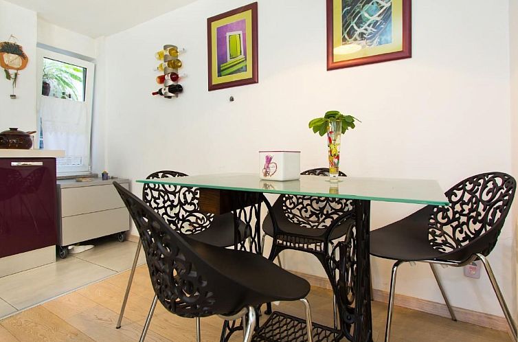 Appartement Wohnung in Rijeka mit Terrasse und Grill