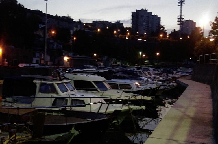 Appartement Wohnung in Rijeka mit Terrasse und Grill