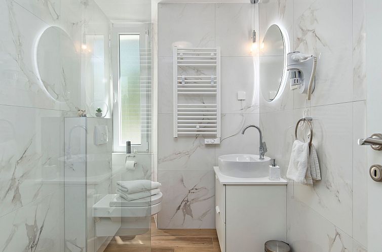 Appartement Wohnung "InCenter Wohnung 2"