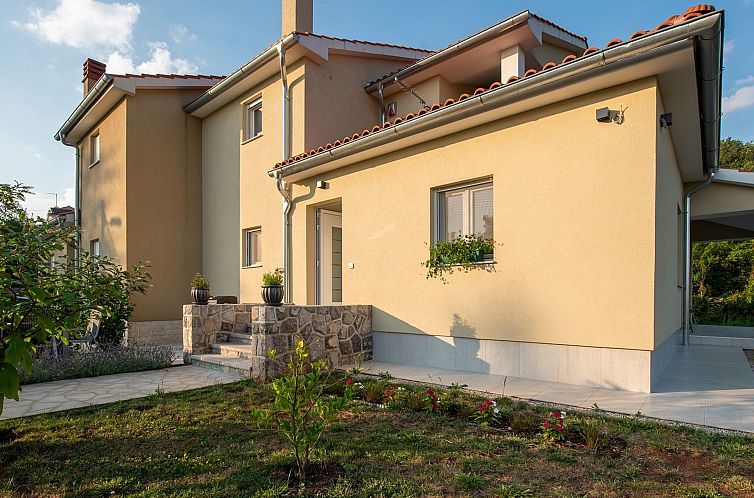 Vakantiehuis mit Garten, Grill und Terrasse