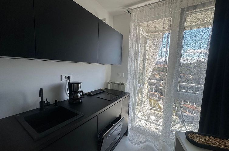 Appartement Fiorino Apartment-Studio Rijeka mit Balkon