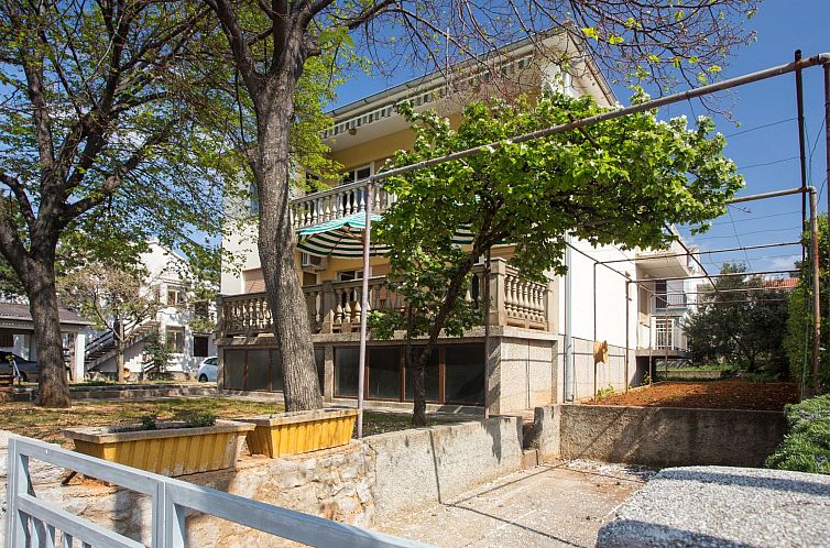 Appartement Appartement "Apartman Ester" mit Terrasse