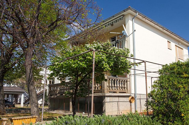 Appartement Appartement "Apartman Ester" mit Terrasse