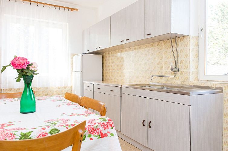 Appartement Appartement "Apartman Ester" mit Terrasse