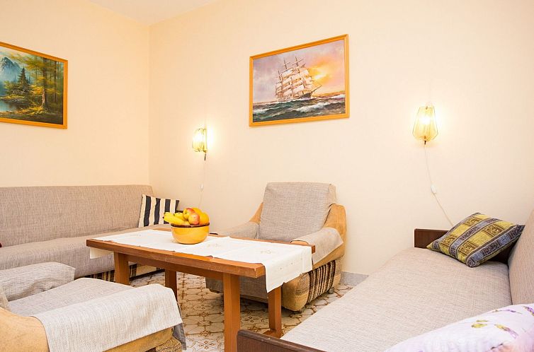 Appartement Appartement "Apartman Ester" mit Terrasse