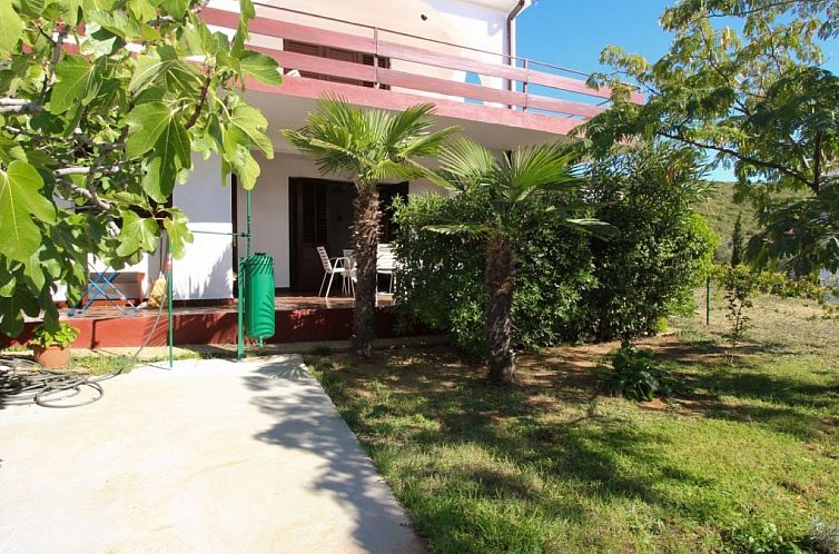 Appartement "Apartman Nada" mit Terrasse