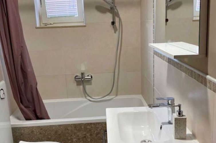 Appartement Wohnung "Ruhige Lage Drago