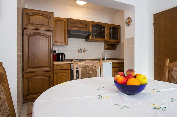 Appartement Apartment mit 1 Schlafzimmer und Balkon für 2 P