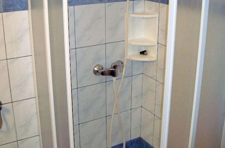 Appartement 2-Zimmer-Wohnung mit 1 Badezimmer und Terrasse