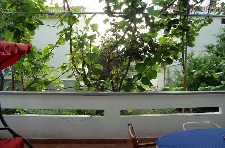 Appartement 2-Zimmer-Wohnung mit 1 Badezimmer und Terrasse