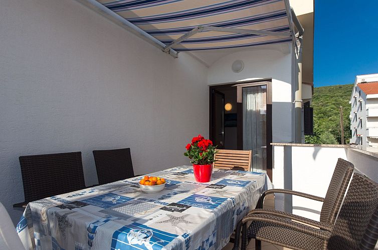 Appartement Wohnung Nr. 1 mit 2 Schlafzimmern und 2 Balkonen