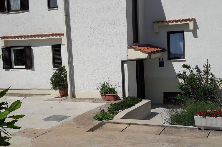 Appartement Wohnung Nr. 1 mit 2 Schlafzimmern und 2 Balkonen