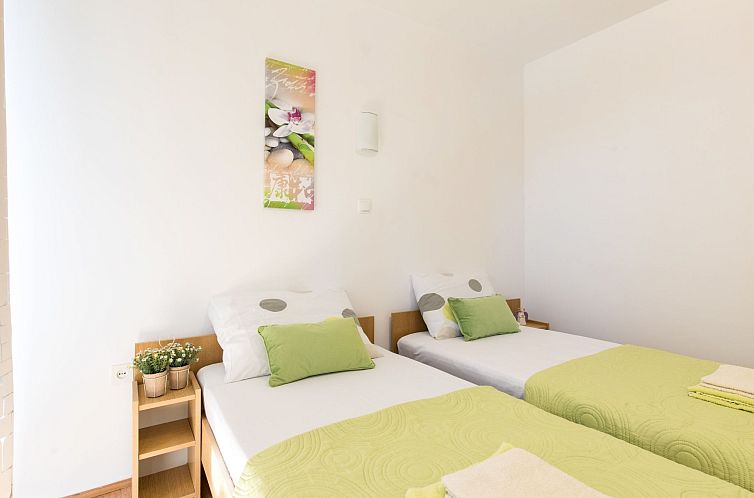 Vakantiehuis mit Garten, Grill und Terrasse