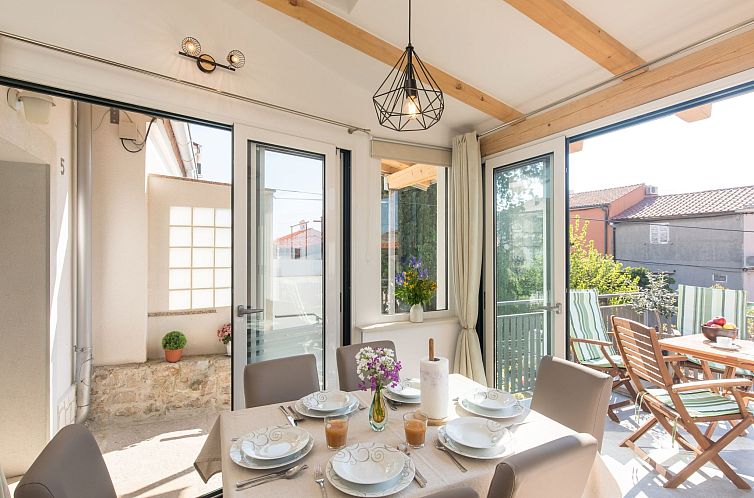 Vakantiehuis mit Garten, Grill und Terrasse