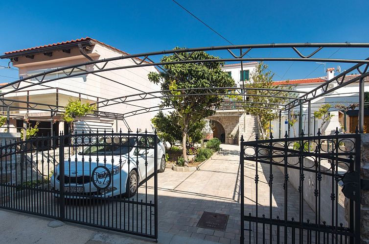 Vakantiehuis mit Garten, Grill und Terrasse