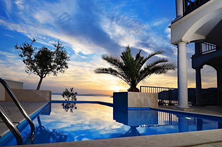 Unterkunft 1048940 - Ferienhaus Kvarner - Vakantiehuis Ferienvilla Mar - Insel Krk - Direkt am Strand