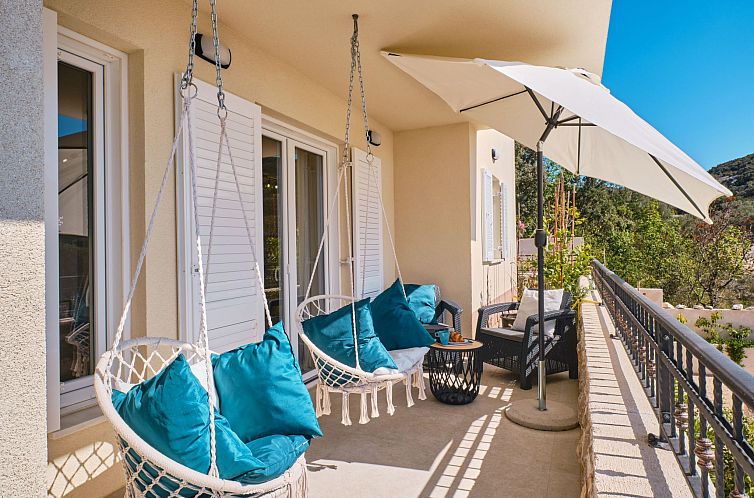 Unterkunft 1049501 - Ferienhaus Kvarner - Vakantiehuis Mea Cres Meer Villa
