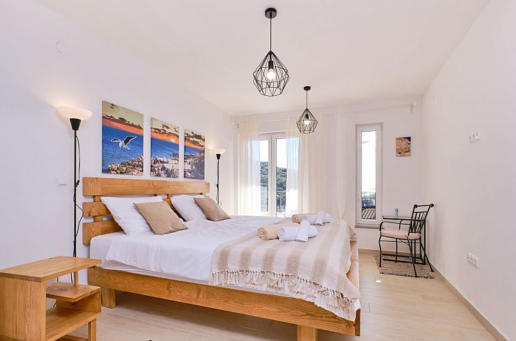 Vakantiehuis Mea Cres Meer Villa