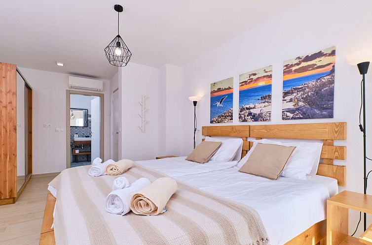 Vakantiehuis Mea Cres Meer Villa