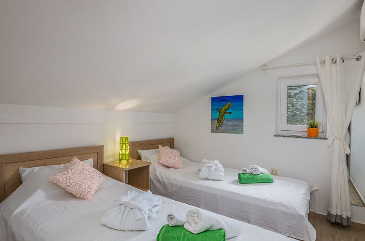 Vakantiehuis Exklusive und stilvolle Meerblick-Inselvilla